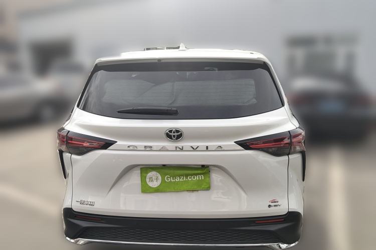 Used Toyota Granvia 2026 Model 2.5L Hybrid Comfort Edition Rear