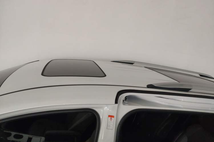 Used Toyota Granvia 2026 Model 2.5L Hybrid Prestige PLUS Four-Wheel Drive Edition Roof