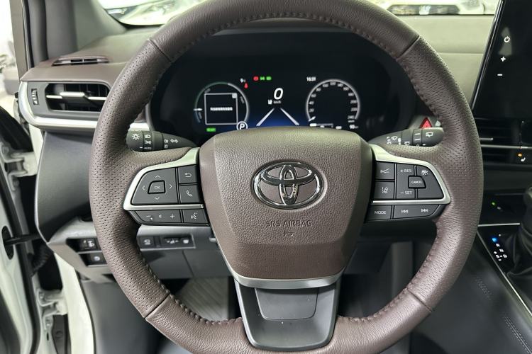 Used Toyota Granvia 2026 Model 2.5L Hybrid Prestige PLUS Four-Wheel Drive Edition Steering Wheel
