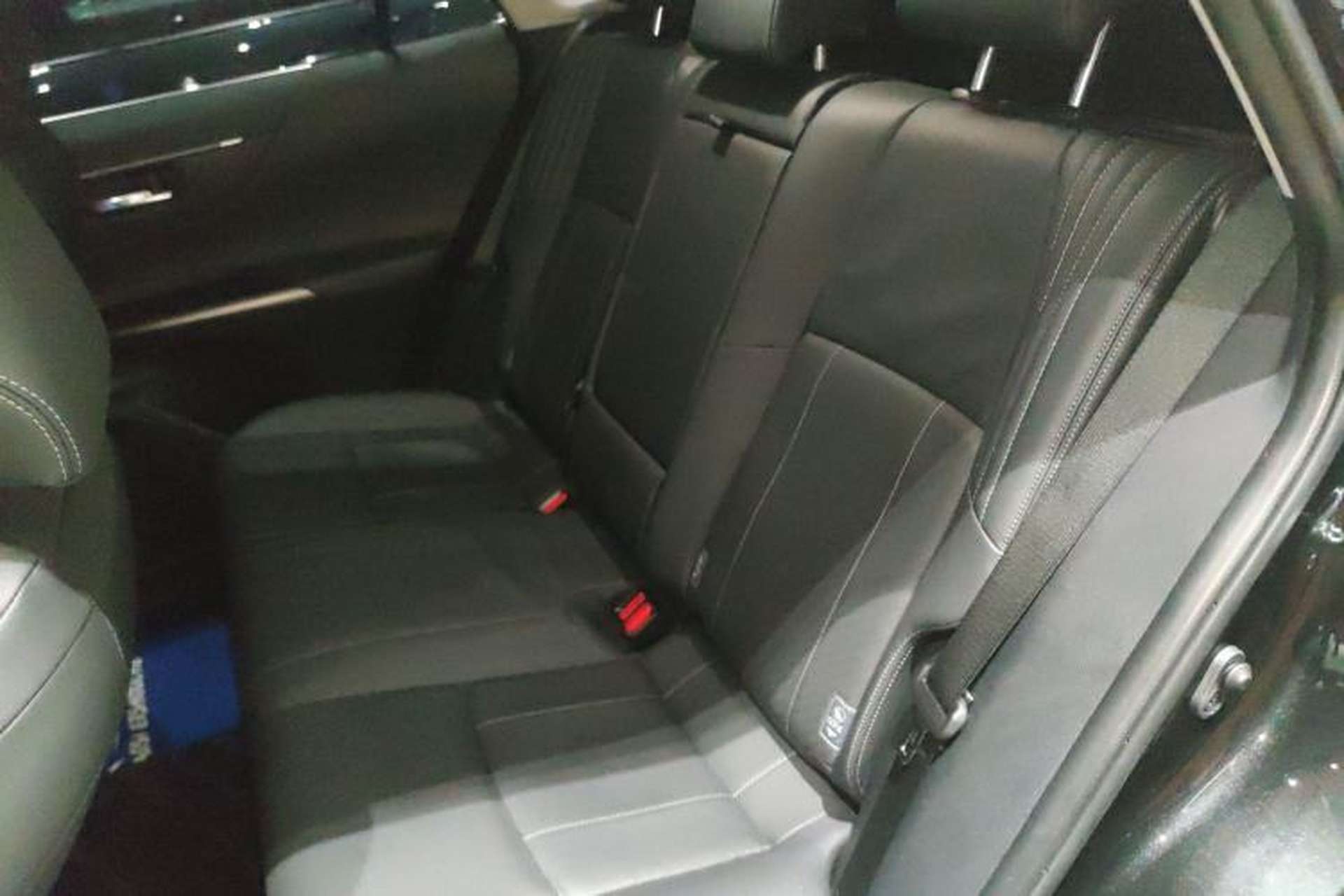 Used Toyota Harrier 2023 2.0L CVT Two-Wheel Drive Deluxe Edition Interior 4