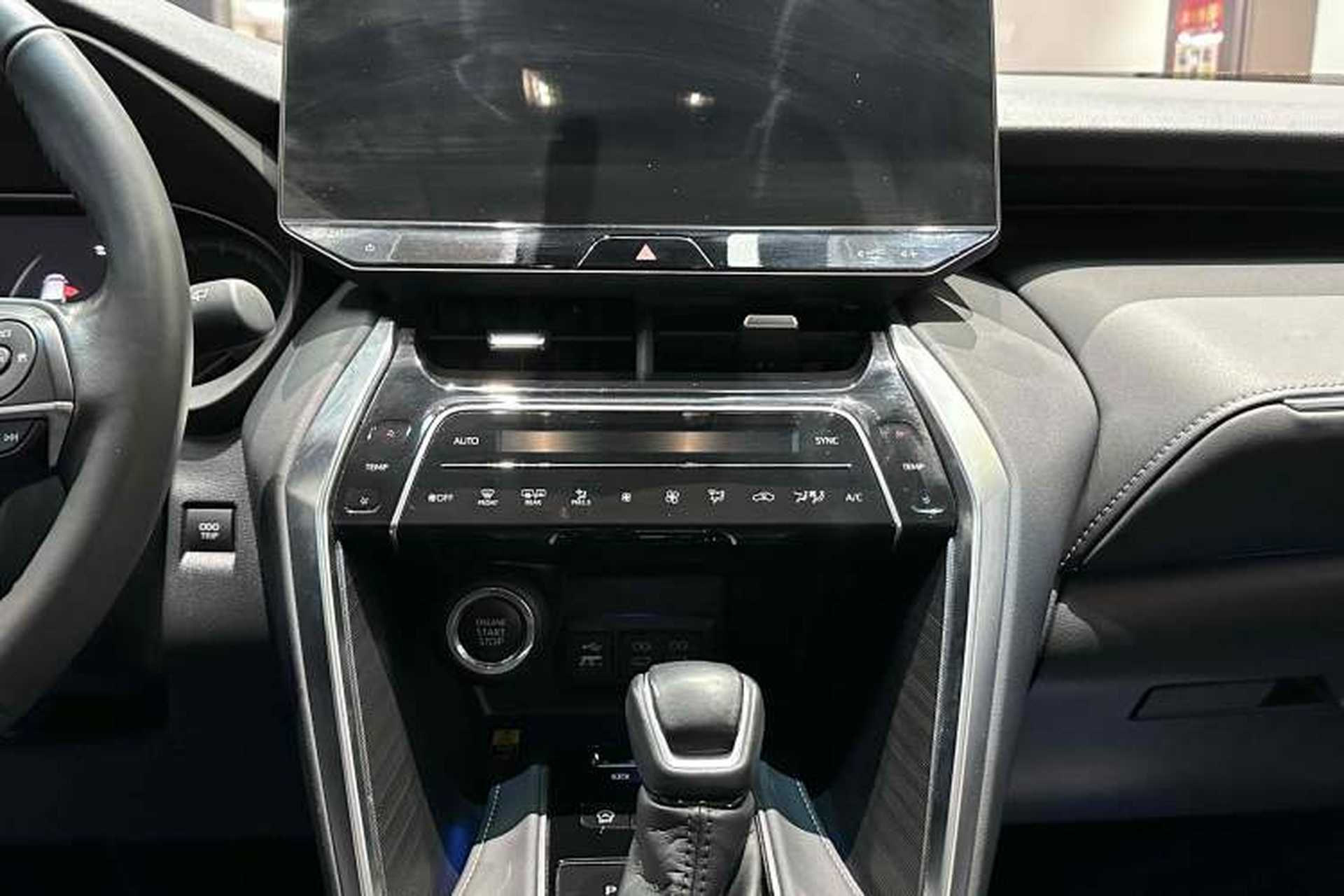 Used Toyota Harrier 2023 2.0L CVT Two-Wheel Drive Deluxe Edition Interior 9