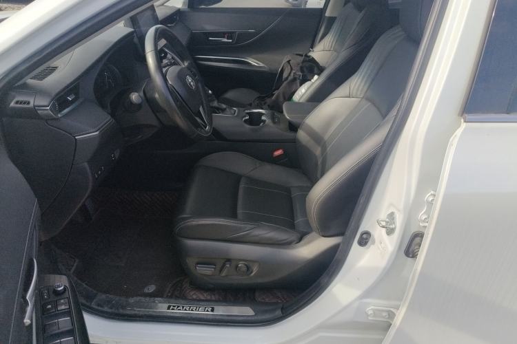 Used Toyota Harrier 2022 2.0L CVT Two-Wheel Drive Luxury Edition Left Front Seat