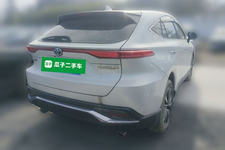 Used Toyota Harrier 2022 2.0L CVT Two-Wheel Drive Luxury Edition Rear Right 45 Deg