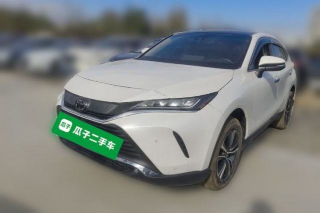 Used Toyota Harrier 2022 2.0L CVT Two-Wheel Drive Luxury Edition