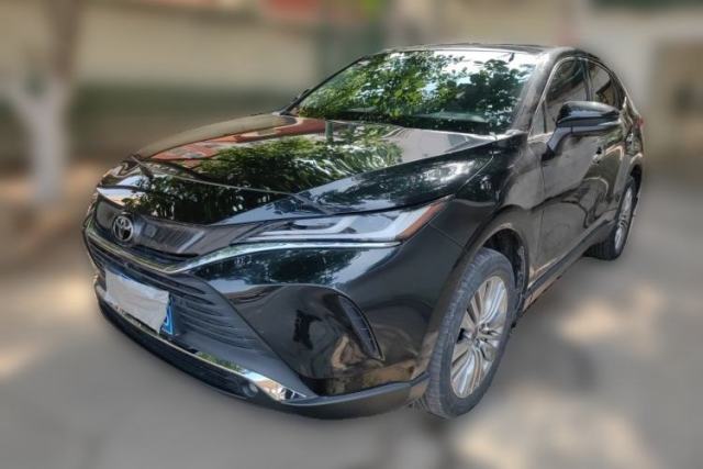 Used Toyota Harrier 2022 2.0L CVT Two-Wheel Drive Deluxe Edition