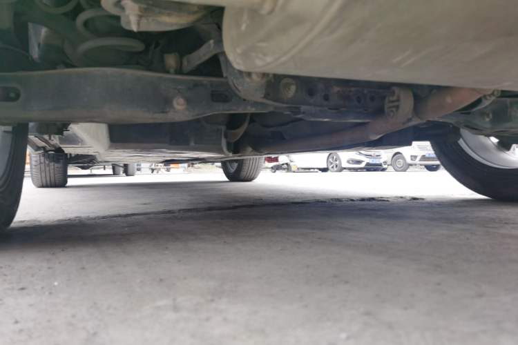 Used Toyota Harrier 2022 2.0L CVT Two-Wheel Drive Deluxe Edition Chassis Rear Left
