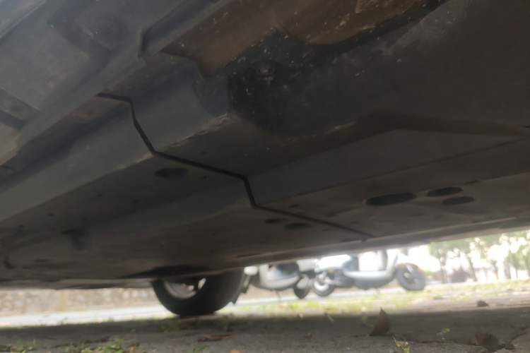 Used Toyota Harrier 2022 2.0L CVT Two-Wheel Drive Deluxe Edition Chassis Rear Left