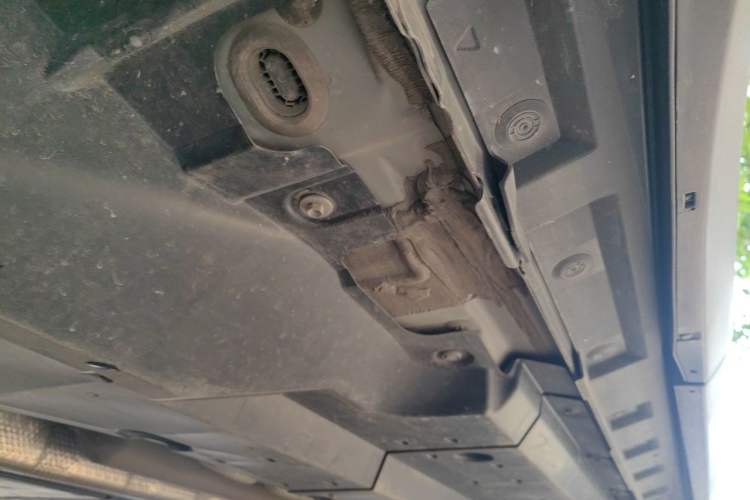 Used Toyota Harrier 2022 2.0L CVT Two-Wheel Drive Deluxe Edition Chassis Rear Right