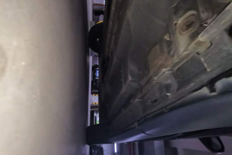Used Toyota Harrier 2022 2.0L CVT Two-Wheel Drive Deluxe Edition Chassis Rear Right