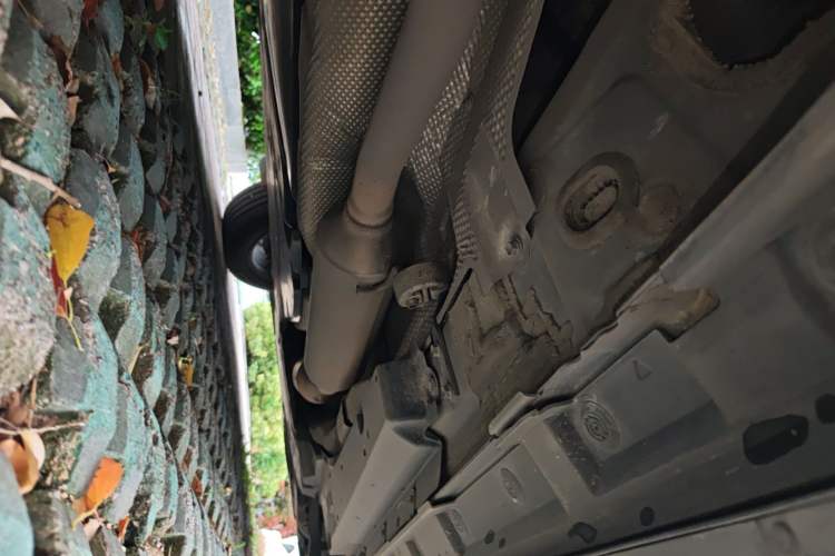 Used Toyota Harrier 2022 Dual-Engine 2.5L CVT Two-Wheel Drive Luxury Edition Chassis Rear Right
