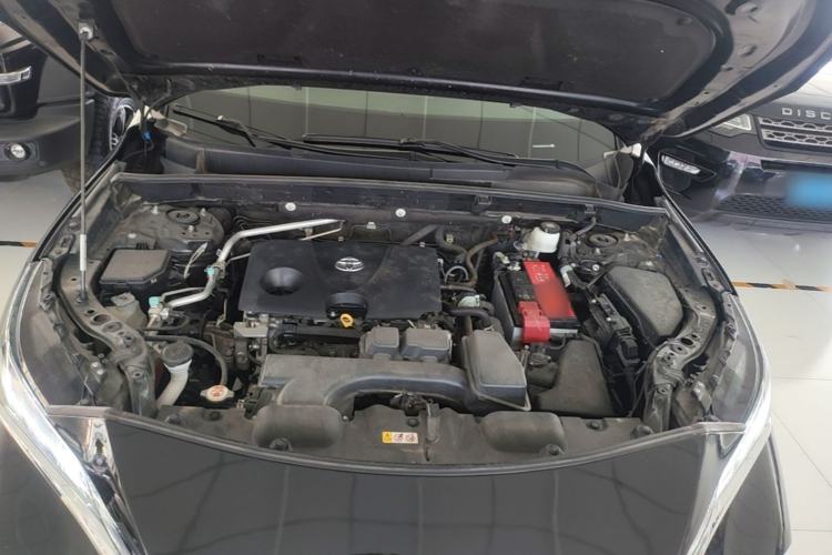 Used Toyota Harrier 2022 2.0L CVT Two-Wheel Drive Deluxe Edition Engine Bay