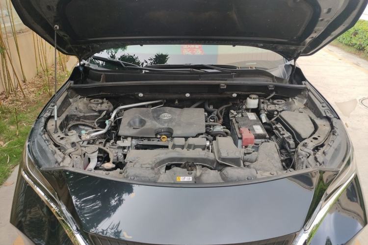 Used Toyota Harrier 2022 2.0L CVT Two-Wheel Drive Entry Version Engine Bay