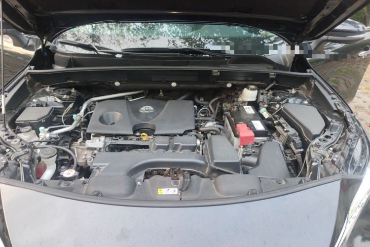 Used Toyota Harrier 2022 2.0L CVT Two-Wheel Drive Deluxe Edition Engine Bay