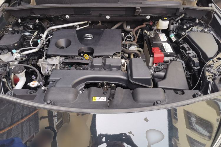 Used Toyota Harrier 2022 2.0L CVT Two-Wheel Drive Deluxe Edition Engine Bay