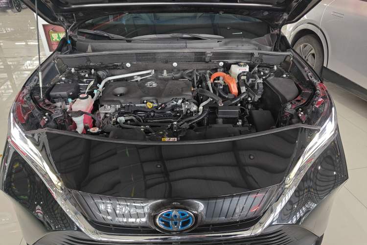 Used Toyota Harrier 2022 Dual-Engine 2.5L CVT Four-Wheel Drive Luxury Edition Engine Bay
