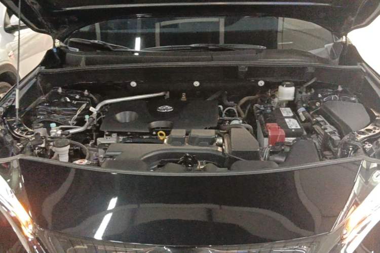 Used Toyota Harrier 2022 2.0L CVT Two-Wheel Drive Entry Version Engine Bay