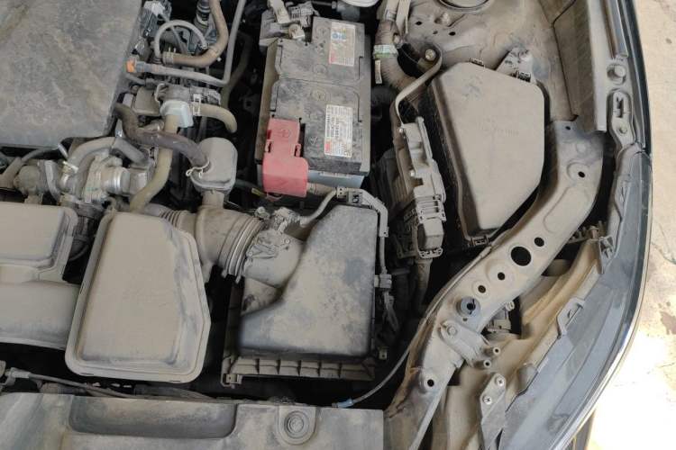 Used Toyota Harrier 2022 2.0L CVT Two-Wheel Drive Deluxe Edition Engine Bay Left