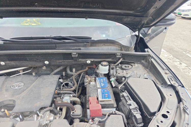 Used Toyota Harrier 2022 2.0L CVT Two-Wheel Drive Luxury Edition Engine Bay Left