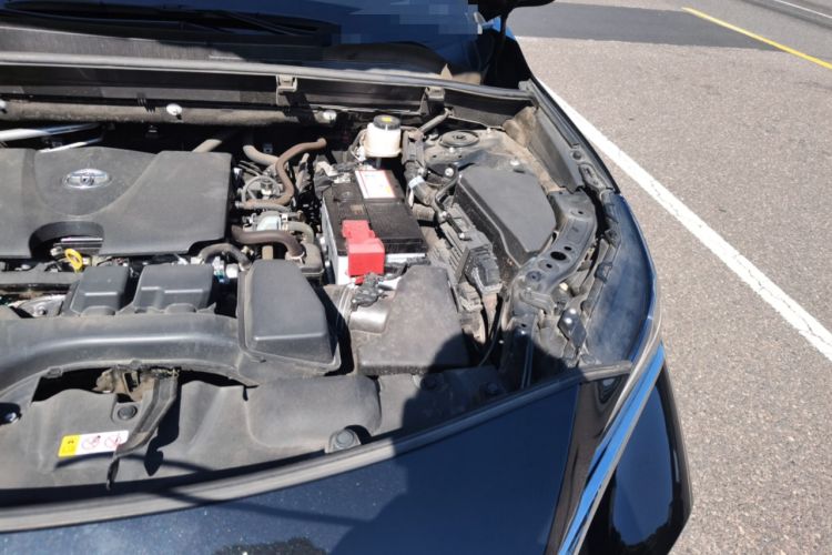 Used Toyota Harrier 2022 2.0L CVT Two-Wheel Drive Deluxe Edition Engine Bay Left