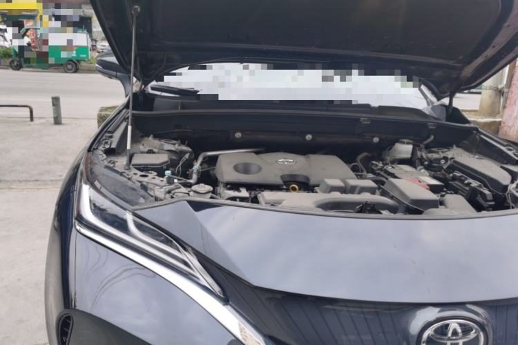 Used Toyota Harrier 2022 2.0L CVT Two-Wheel Drive Deluxe Edition Engine Bay Right
