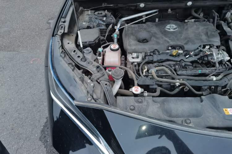 Used Toyota Harrier 2022 Dual-Engine 2.5L CVT Two-Wheel Drive Luxury Edition Engine Bay Right