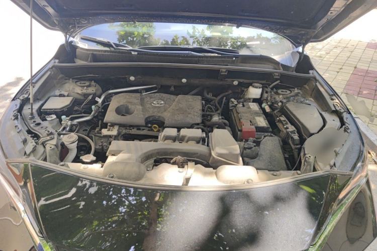 Used Toyota Harrier 2022 2.0L CVT Two-Wheel Drive Luxury Edition Engine Bay