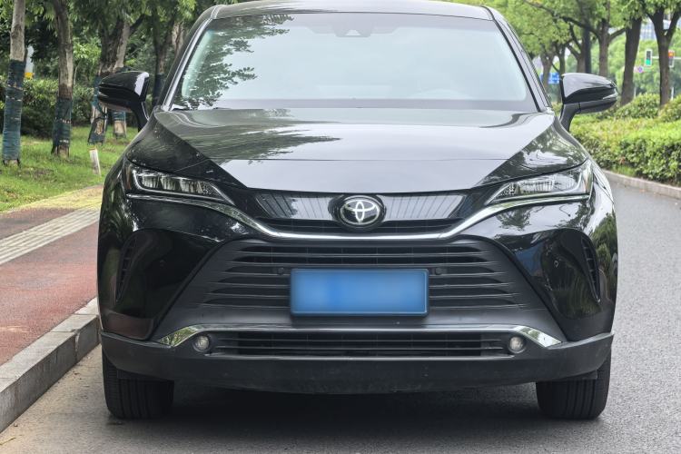 Used Toyota Harrier 2022 2.0L CVT Two-Wheel Drive Luxury Edition Exterior 1