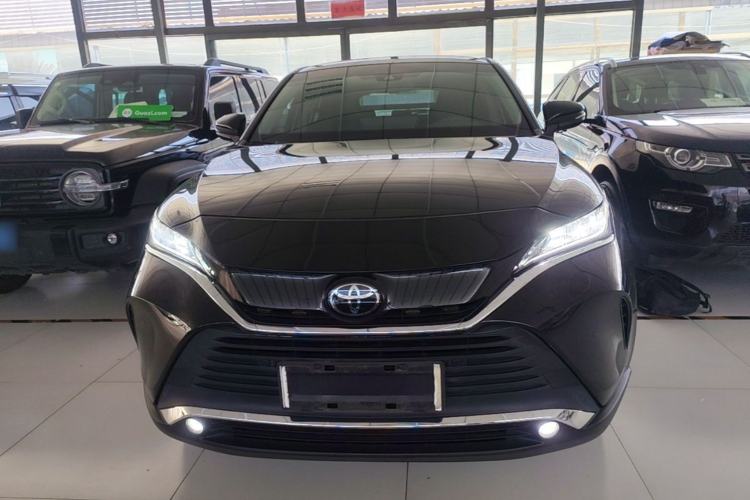 Used Toyota Harrier 2022 2.0L CVT Two-Wheel Drive Deluxe Edition Front