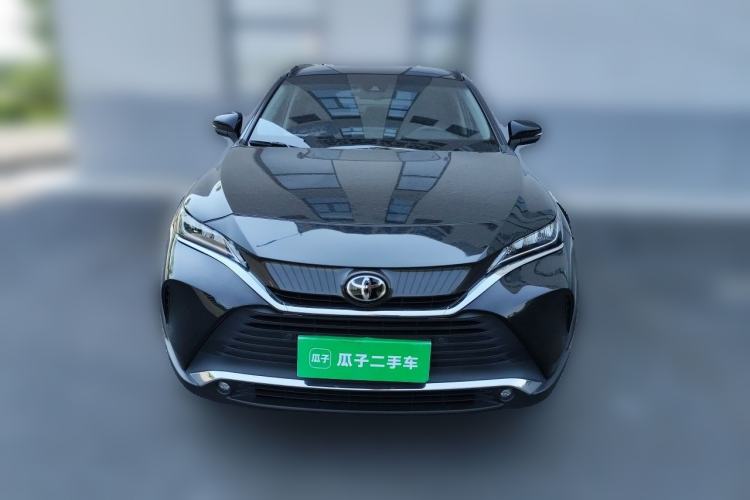 Used Toyota Harrier 2022 2.0L CVT Two-Wheel Drive Luxury Edition Front