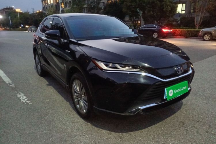 Used Toyota Harrier 2022 Dual-Engine 2.5L CVT Four-Wheel Drive Luxury Edition Front Right 45 Deg
