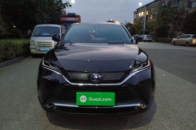 Used Toyota Harrier 2022 Dual-Engine 2.5L CVT Four-Wheel Drive Luxury Edition Front