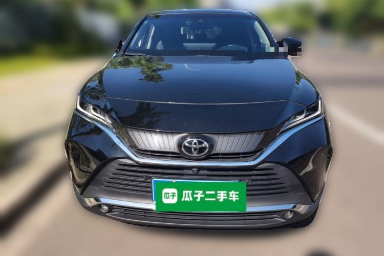 Used Toyota Harrier 2022 2.0L CVT Two-Wheel Drive Deluxe Edition Front