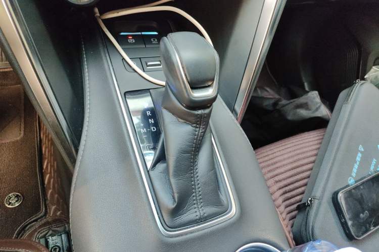 Used Toyota Harrier 2022 2.0L CVT Two-Wheel Drive Entry Version Gear Lever