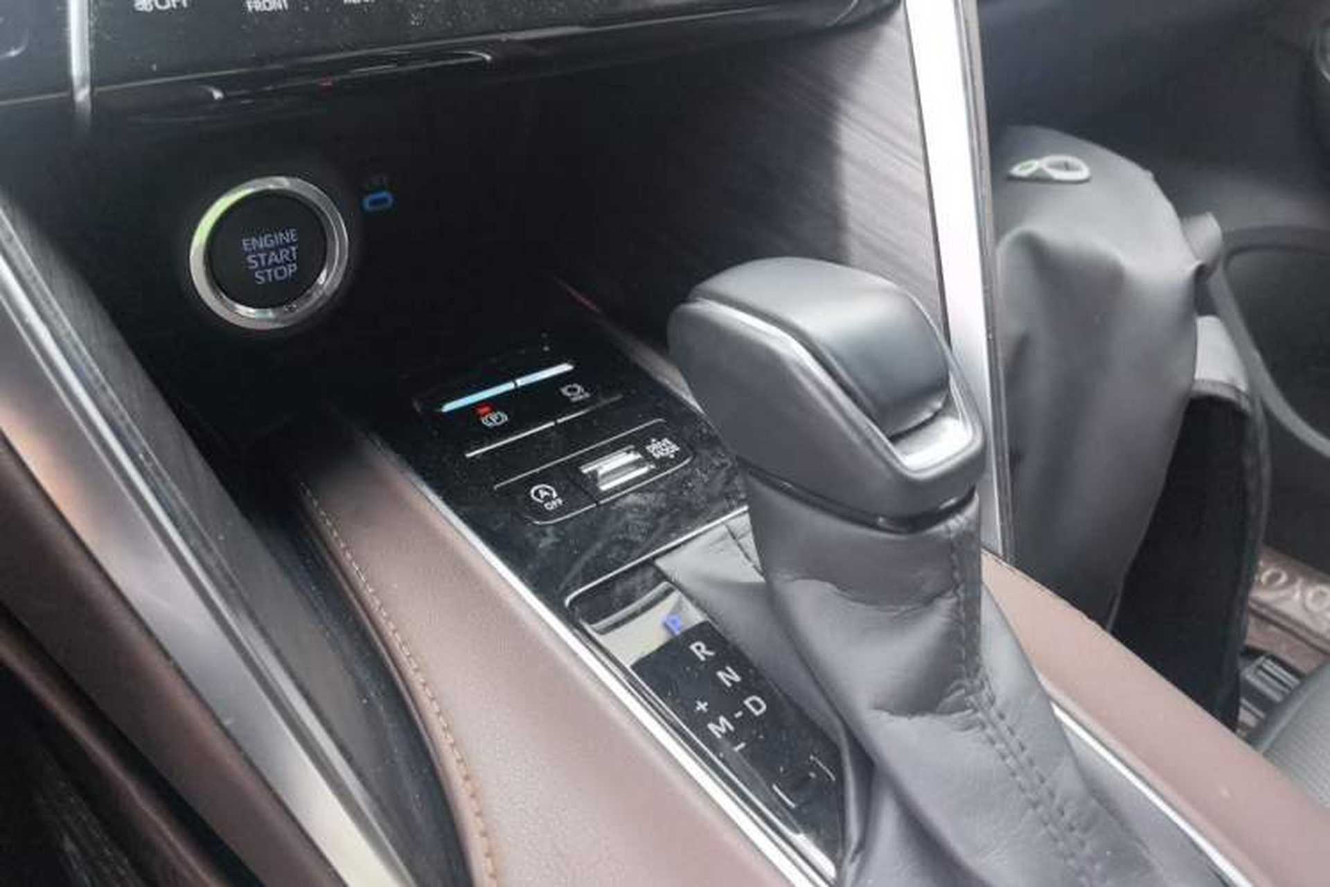 Used Toyota Harrier 2022 2.0L CVT Two-Wheel Drive Deluxe Edition Gear Lever