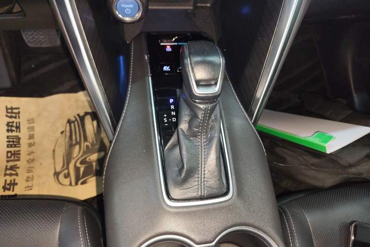 Used Toyota Harrier 2022 Dual-Engine 2.5L CVT Four-Wheel Drive Luxury Edition Gear Lever