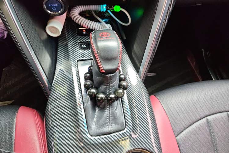 Used Toyota Harrier 2022 Dual-Engine 2.5L CVT Two-Wheel Drive Luxury Edition Gear Lever