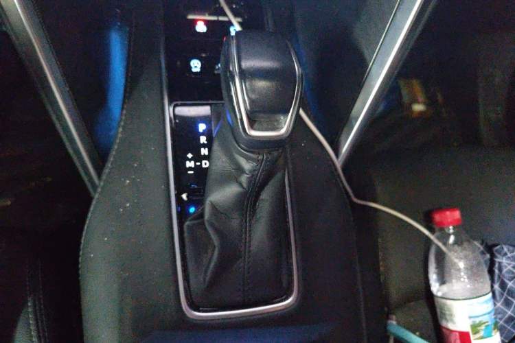 Used Toyota Harrier 2022 2.0L CVT Two-Wheel Drive Deluxe Edition Gear Lever