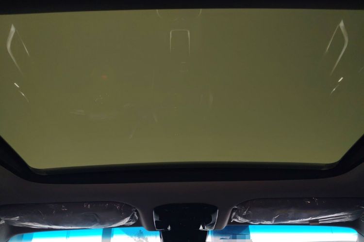 Used Toyota Harrier 2022 2.0L CVT Two-Wheel Drive Deluxe Edition Headliner