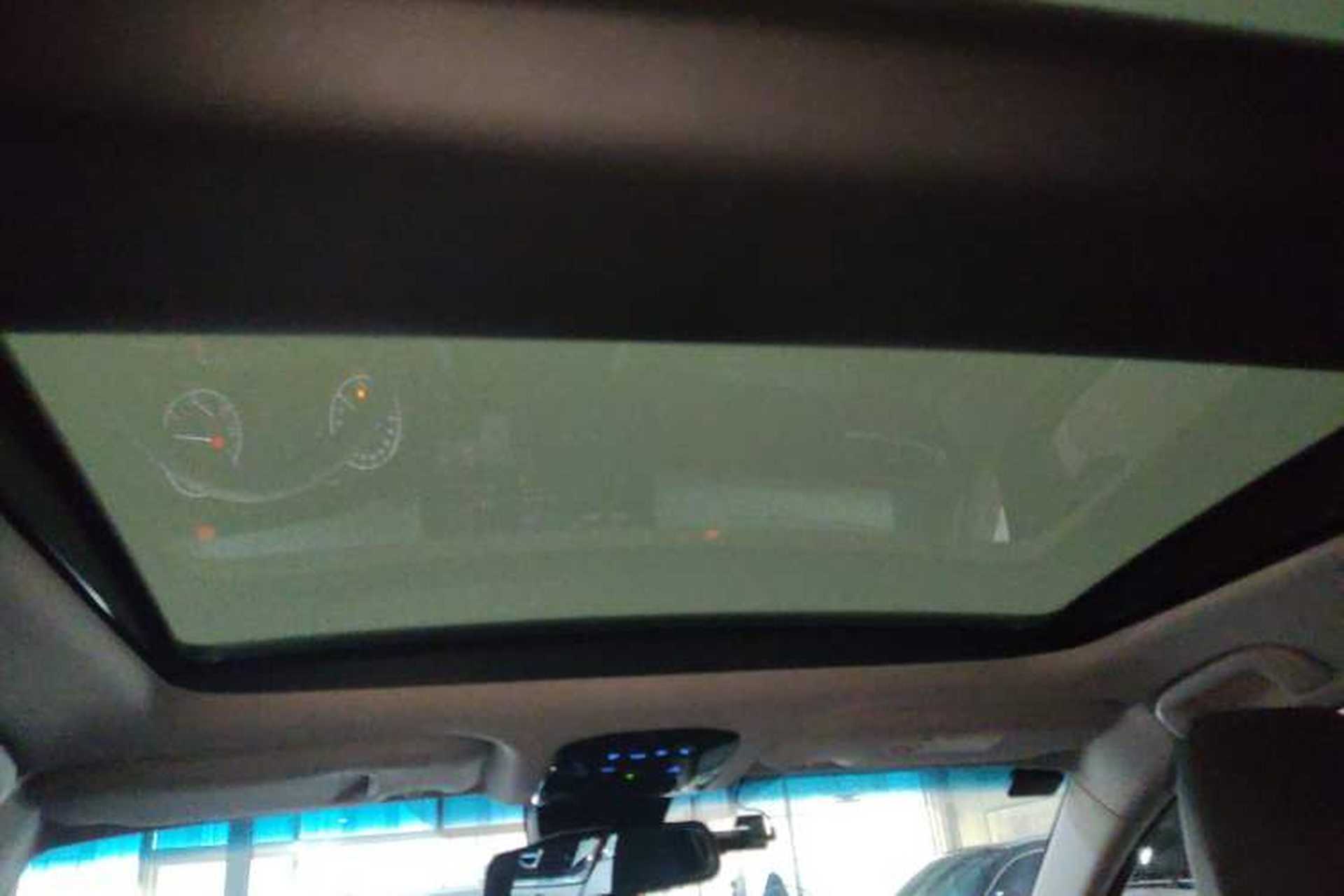 Used Toyota Harrier 2022 2.0L CVT Two-Wheel Drive Deluxe Edition Headliner