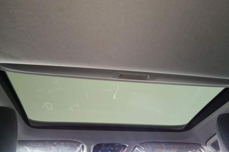 Used Toyota Harrier 2022 2.0L CVT Two-Wheel Drive Flagship Edition Headliner