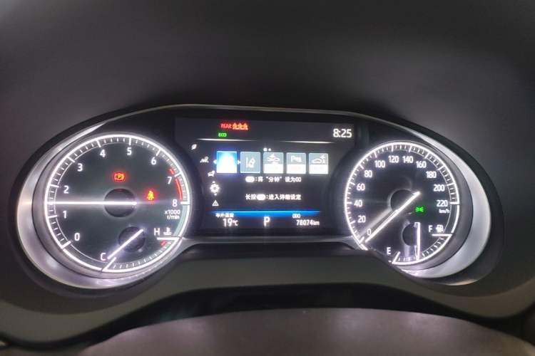 Used Toyota Harrier 2022 2.0L CVT Two-Wheel Drive Deluxe Edition Instrument Cluster