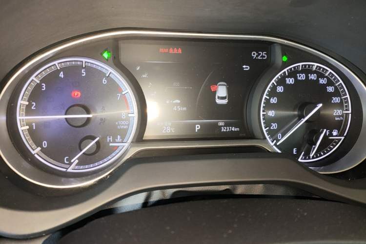 Used Toyota Harrier 2022 2.0L CVT Two-Wheel Drive Deluxe Edition Instrument Cluster