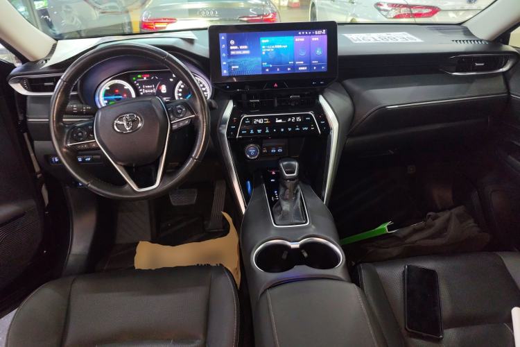 Used Toyota Harrier 2022 Dual-Engine 2.5L CVT Four-Wheel Drive Luxury Edition Interior 2