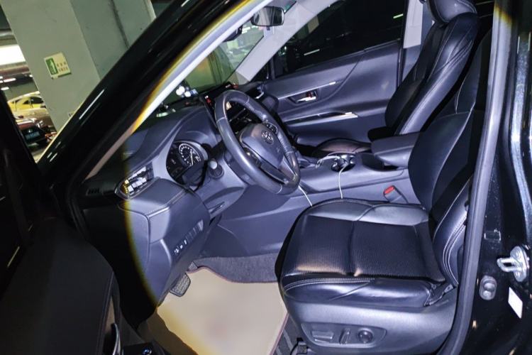 Used Toyota Harrier 2022 2.0L CVT Two-Wheel Drive Deluxe Edition Left Front Seat