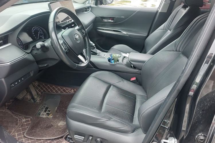 Used Toyota Harrier 2022 2.0L CVT Two-Wheel Drive Deluxe Edition Left Front Seat
