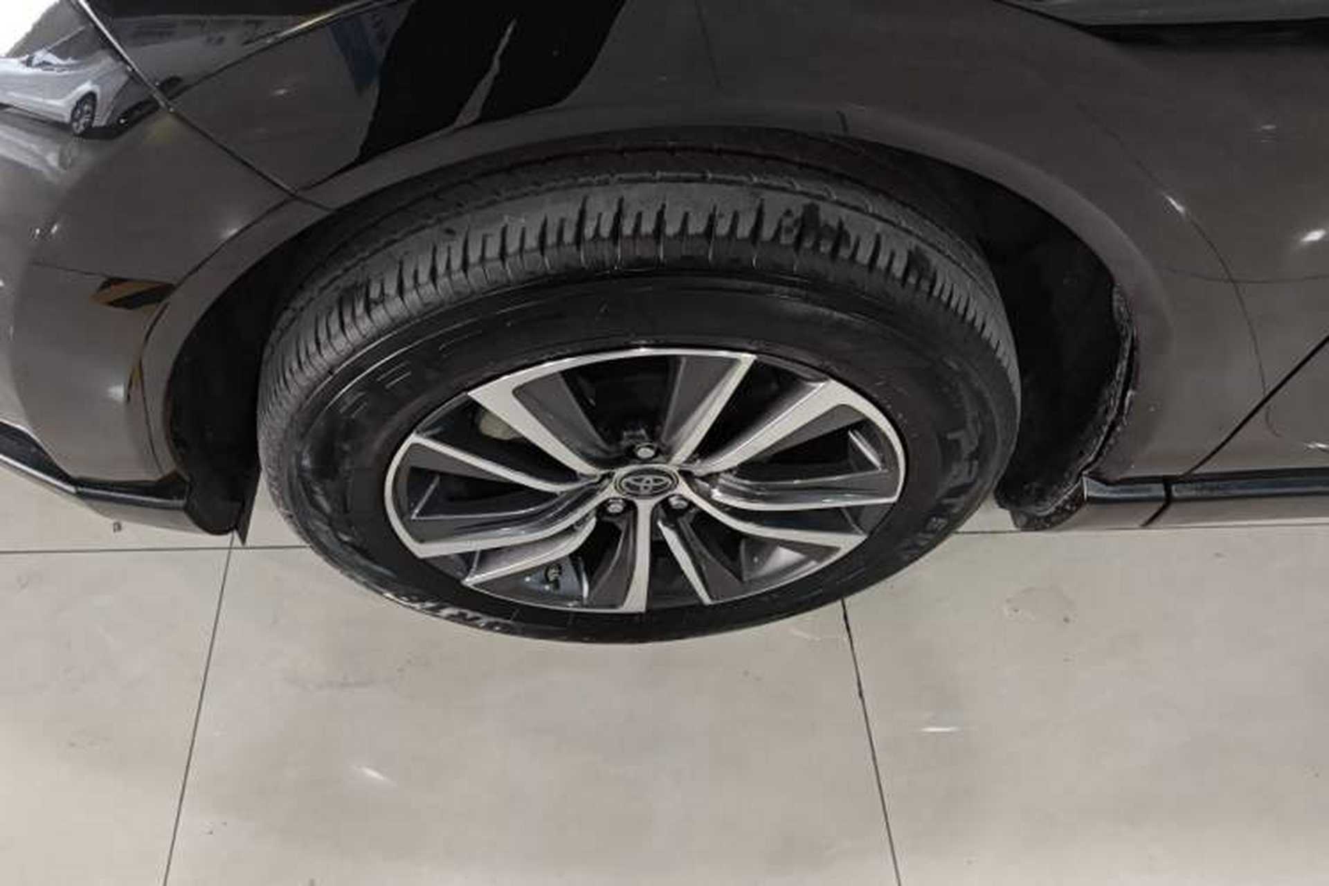 Used Toyota Harrier 2022 2.0L CVT Two-Wheel Drive Luxury Edition Left Front Wheel Hub