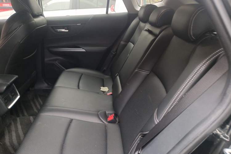 Used Toyota Harrier 2022 2.0L CVT Two-Wheel Drive Entry Version Left Rear Seat