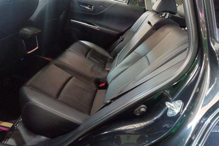 Used Toyota Harrier 2022 2.0L CVT Two-Wheel Drive Flagship Edition Left Rear Seat