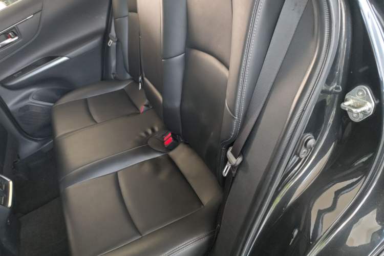 Used Toyota Harrier 2022 2.0L CVT Two-Wheel Drive Entry Version Left Rear Seat