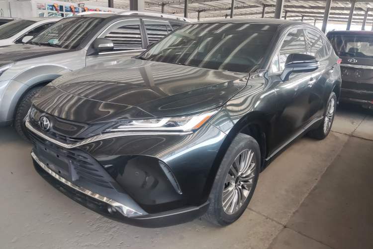 Ojetý Toyota Harrier 2022 2.0L CVT Two-Wheel Drive Deluxe Edition Guazi used car, China used car export, Used car for sale, Used cars, Cheapest cars for sale